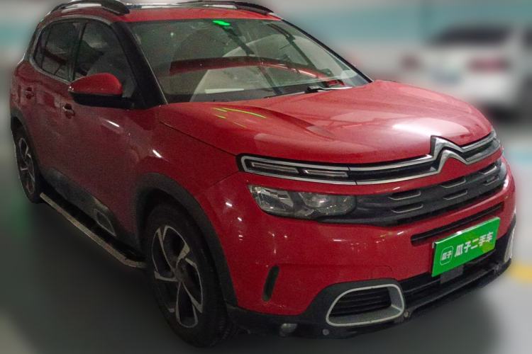 Used Citroen C5 AIRCROSS 2017 380THP Luxury Model Front Right 45 Deg