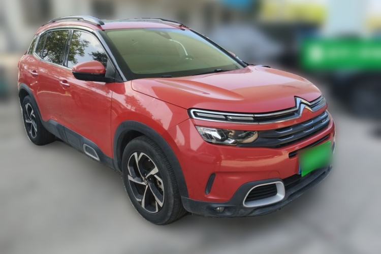 Used Citroen C5 AIRCROSS 2017 380THP Luxury Model Front Right 45 Deg