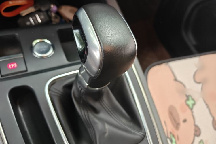Used Citroen C5 AIRCROSS 2017 350THP Fashion Edition Gear Lever