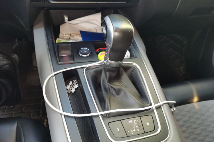 Used Citroen C5 AIRCROSS 2017 350THP Fashion Edition Gear Lever