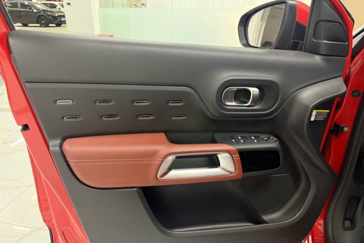 Used Citroen C5 AIRCROSS 2017 380THP Luxury Model Interior 1