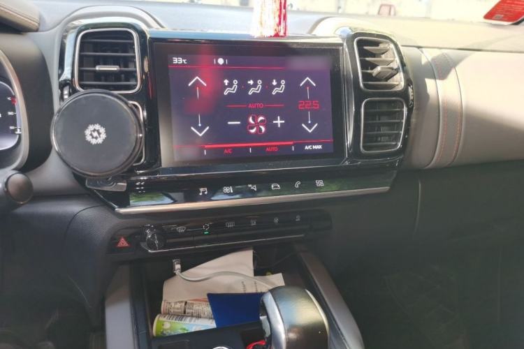 Used Citroen C5 AIRCROSS 2017 350THP Fashion Edition Interior 1