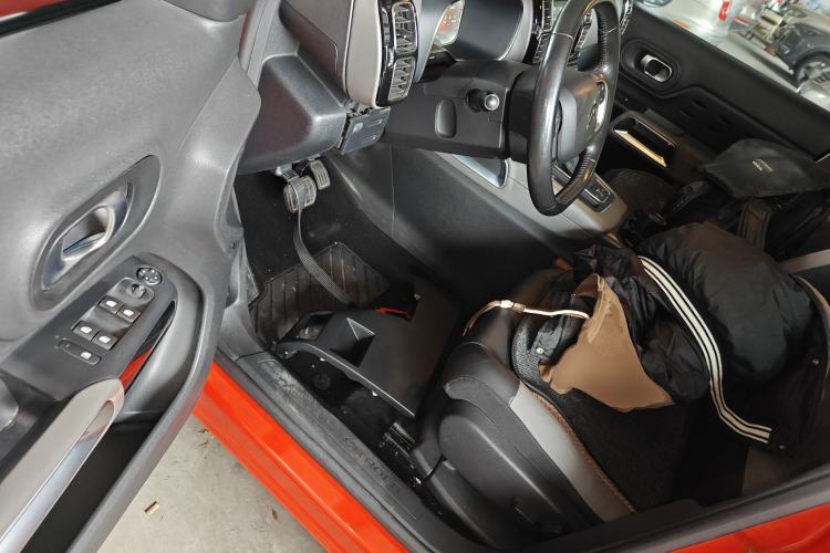 Used Citroen C5 AIRCROSS 2017 350THP Fashion Edition Interior 3