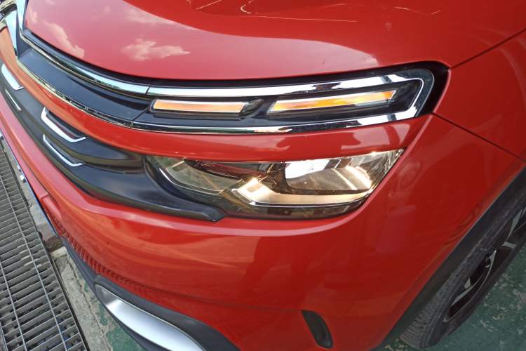 Used Citroen C5 AIRCROSS 2017 380THP Luxury Model Left Front Headlight