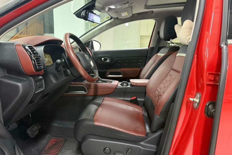 Used Citroen C5 AIRCROSS 2017 380THP Luxury Model Left Front Seat