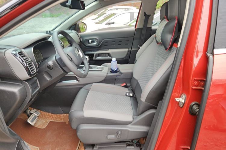 Used Citroen C5 AIRCROSS 2017 350THP Fashion Edition Left Front Seat