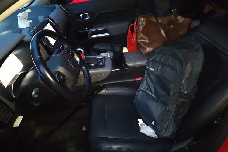 Used Citroen C5 AIRCROSS 2017 350THP Fashion Edition Left Front Seat