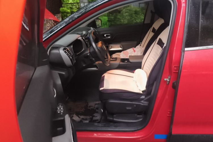 Used Citroen C5 AIRCROSS 2017 350THP Fashion Edition Left Front Seat