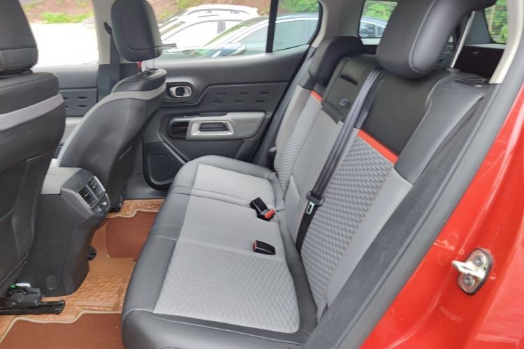 Used Citroen C5 AIRCROSS 2017 350THP Fashion Edition Left Rear Seat