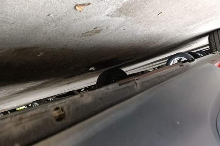 Used Citroen C5 AIRCROSS 2017 380THP Fashion Edition Left Side Sill