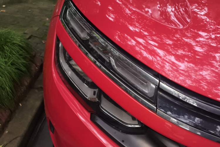 Used Citroen C5 AIRCROSS 2017 350THP Fashion Edition Right Front Headlight