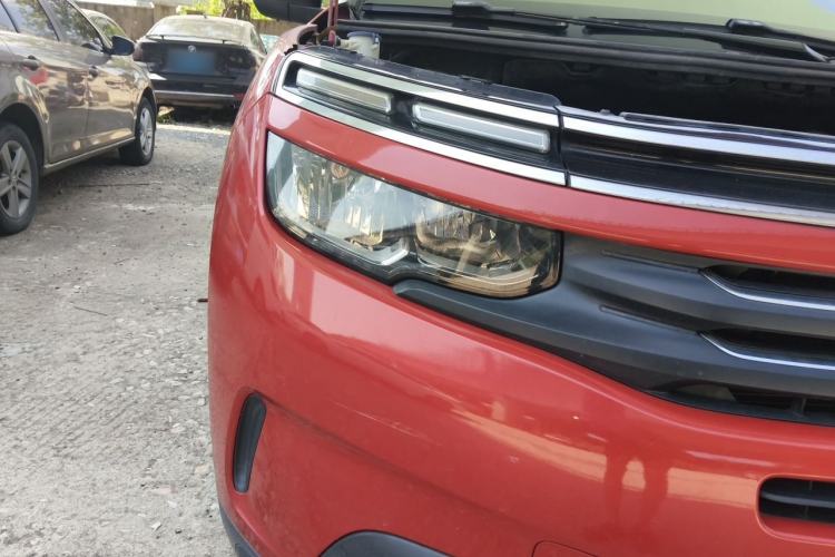 Used Citroen C5 AIRCROSS 2017 380THP Luxury Model Right Front Headlight