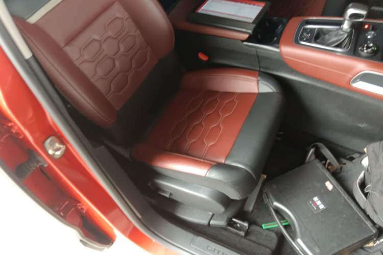 Used Citroen C5 AIRCROSS 2017 350THP Luxury Model Right Front Seat