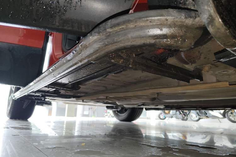 Used Citroen C5 AIRCROSS 2017 380THP Flagship Edition Right Side Sill