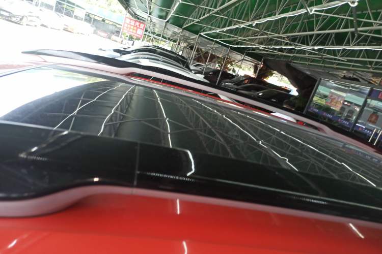 Used Citroen C5 AIRCROSS 2017 380THP Luxury Model Roof
