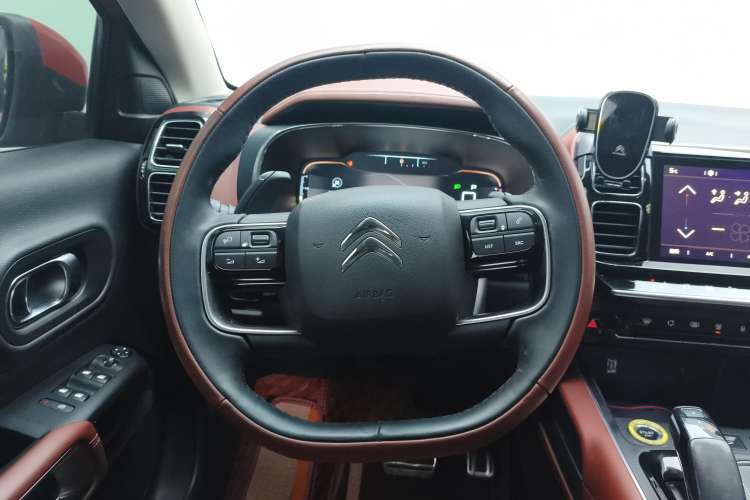 Used Citroen C5 AIRCROSS 2017 380THP Flagship Edition Steering Wheel
