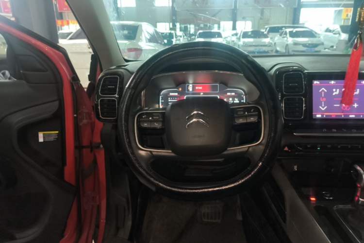 Used Citroen C5 AIRCROSS 2017 350THP Fashion Edition Steering Wheel