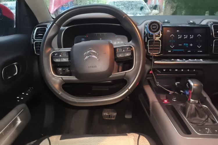 Used Citroen C5 AIRCROSS 2017 350THP Fashion Edition Steering Wheel
