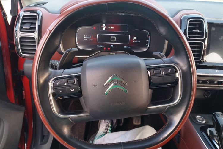 Used Citroen C5 AIRCROSS 2017 380THP Luxury Model Steering Wheel