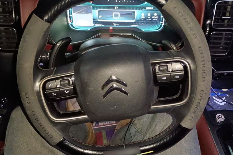 Used Citroen C5 AIRCROSS 2017 380THP Luxury Model Steering Wheel