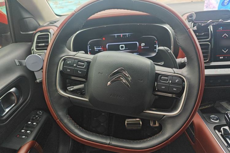 Used Citroen C5 AIRCROSS 2017 380THP Flagship Edition Steering Wheel