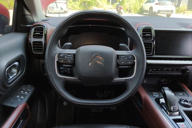 Used Citroen C5 AIRCROSS 2017 380THP Luxury Model Steering Wheel