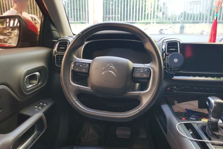 Used Citroen C5 AIRCROSS 2017 350THP Fashion Edition Steering Wheel