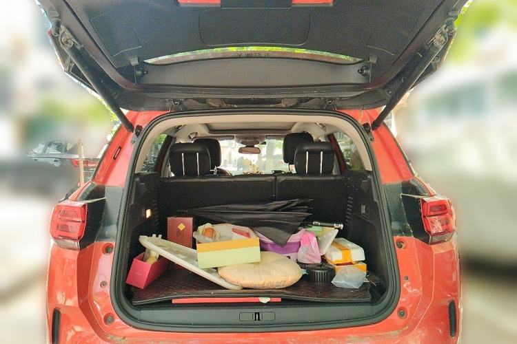 Used Citroen C5 AIRCROSS 2017 380THP Luxury Model Trunk