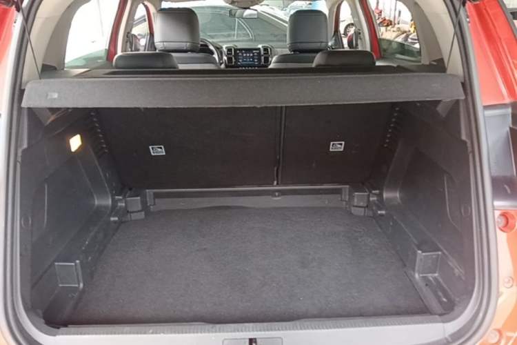 Used Citroen C5 AIRCROSS 2017 380THP Fashion Edition Trunk