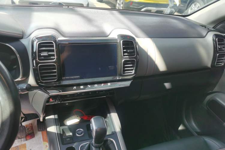 Used Citroen C5 AIRCROSS 2017 350THP Fashion Edition Audio And AC Panel