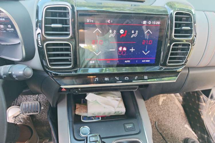 Used Citroen C5 AIRCROSS 2017 380THP Luxury Model Audio And AC Panel