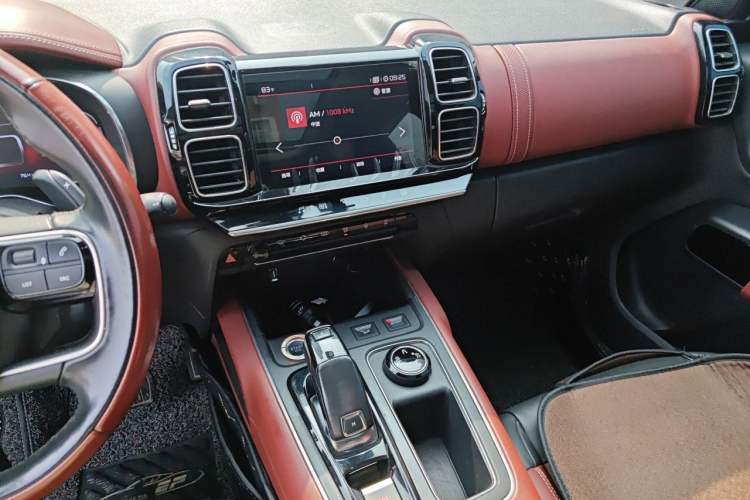 Used Citroen C5 AIRCROSS 2017 380THP Luxury Model Audio And AC Panel