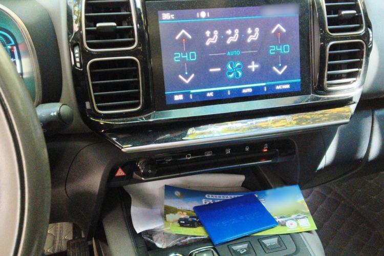 Used Citroen C5 AIRCROSS 2017 380THP Luxury Model Audio And AC Panel