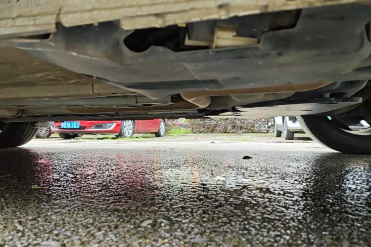 Used Citroen C5 AIRCROSS 2017 350THP Fashion Edition Chassis Rear Left