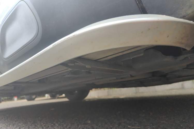 Used Citroen C5 AIRCROSS 2017 380THP Fashion Edition Chassis Rear Left