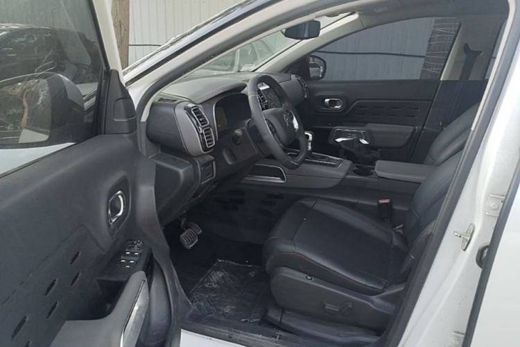 Used Citroen C5 AIRCROSS 2017 350THP Fashion Edition Driver Seat