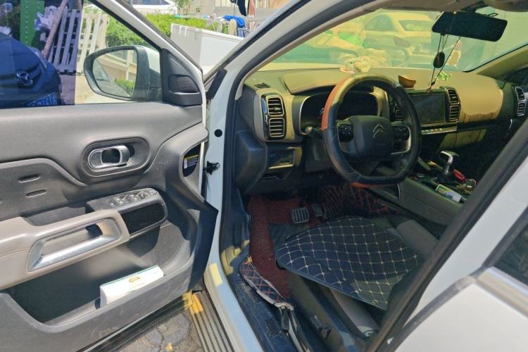 Used Citroen C5 AIRCROSS 2017 350THP Fashion Edition Driver Seat