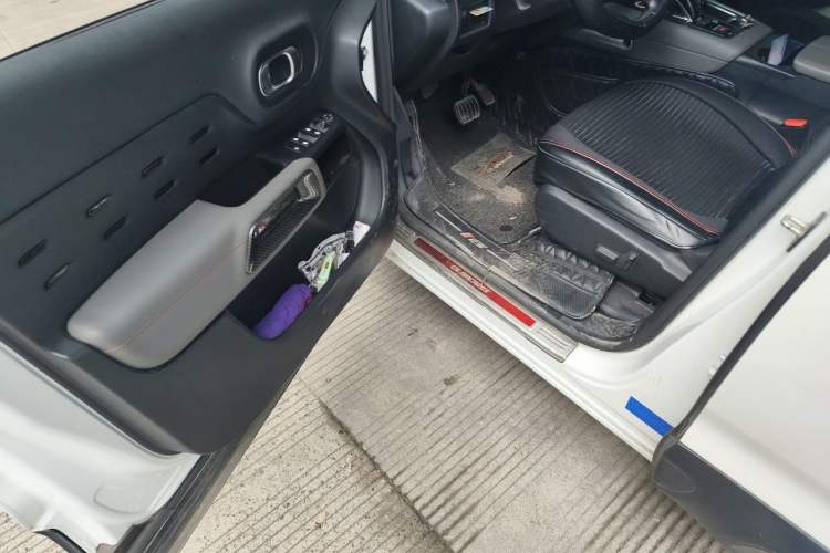 Used Citroen C5 AIRCROSS 2017 380THP Fashion Edition Driver Seat