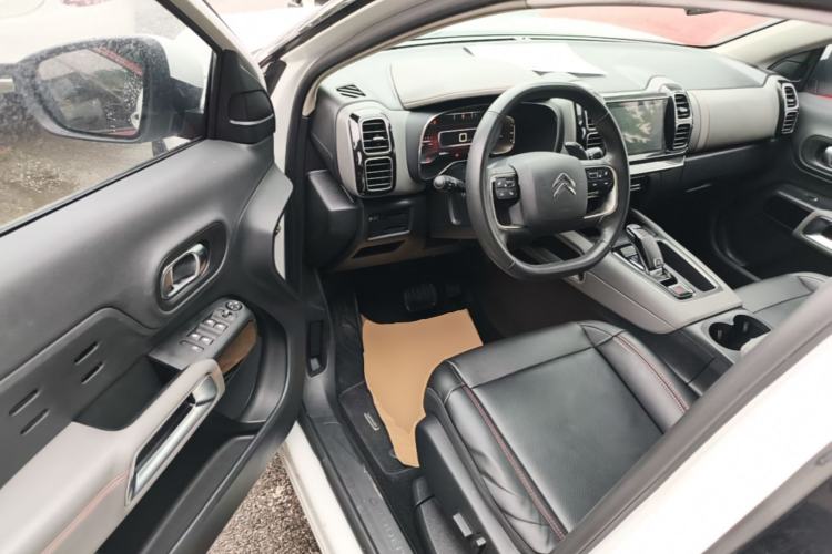 Used Citroen C5 AIRCROSS 2017 380THP Fashion Edition Driver Seat
