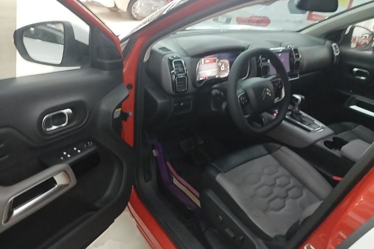 Used Citroen C5 AIRCROSS 2017 350THP Luxury Model Driver Seat
