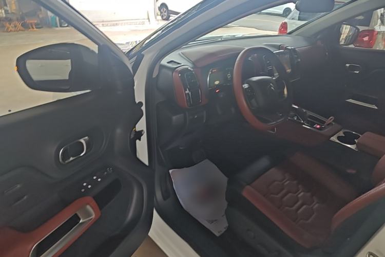 Used Citroen C5 AIRCROSS 2017 380THP Luxury Model Driver Seat
