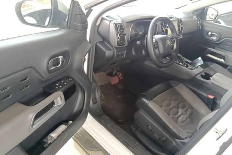 Used Citroen C5 AIRCROSS 2017 380THP Luxury Model Driver Seat
