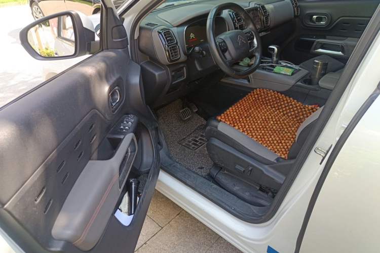 Used Citroen C5 AIRCROSS 2017 350THP Fashion Edition Driver Seat