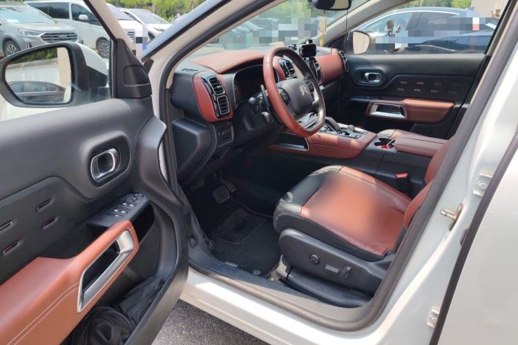 Used Citroen C5 AIRCROSS 2017 380THP Luxury Model Driver Seat
