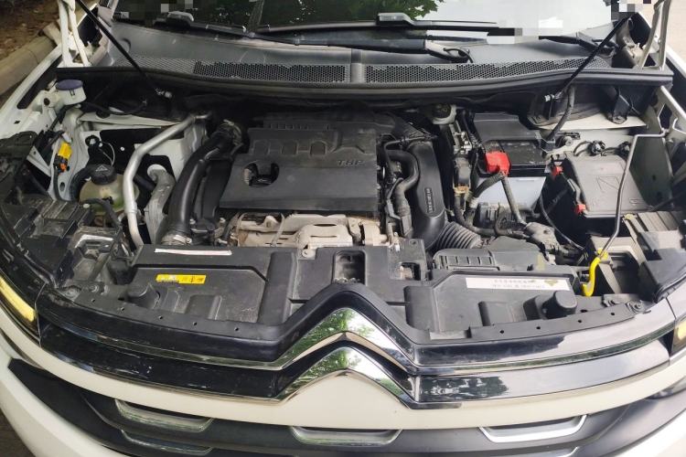 Used Citroen C5 AIRCROSS 2017 380THP Fashion Edition Engine Bay