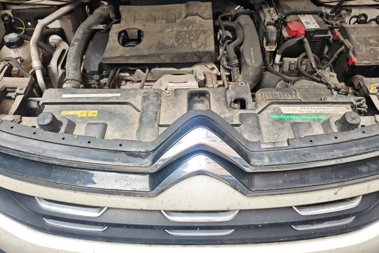 Used Citroen C5 AIRCROSS 2017 380THP Fashion Edition Engine Bay
