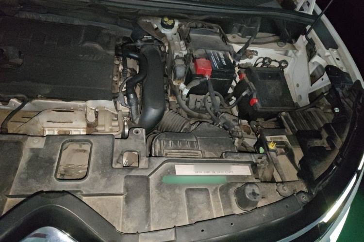 Used Citroen C5 AIRCROSS 2017 380THP Luxury Model Engine Bay Left