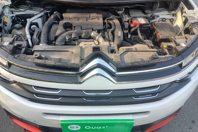 Used Citroen C5 AIRCROSS 2017 350THP Fashion Edition Engine Bay