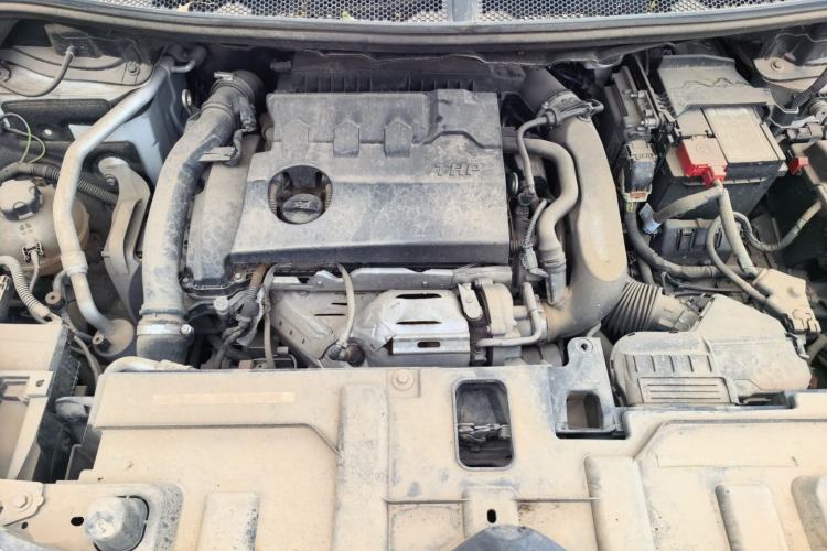 Used Citroen C5 AIRCROSS 2017 380THP Luxury Model Engine Bay