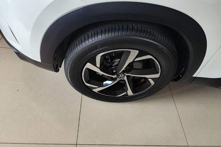 Used Citroen C5 AIRCROSS 2017 350THP Fashion Edition Exterior 4
